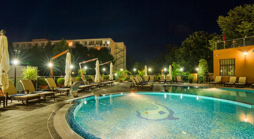 Imagine Hotel Saturn