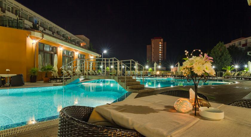 Imagine Hotel Saturn