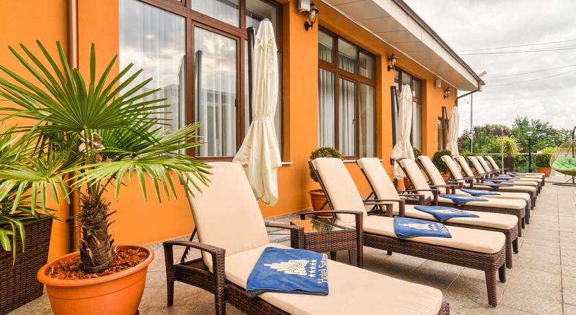 Imagine Hotel Saturn