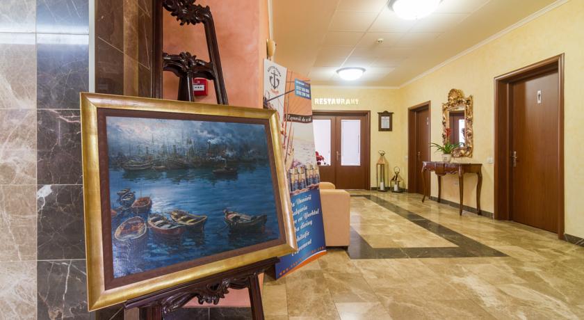 Imagine Hotel Saturn