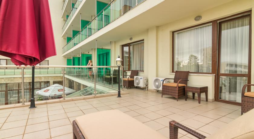 Imagine Hotel Saturn