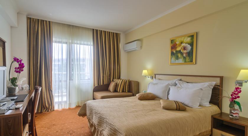 Imagine Hotel Saturn