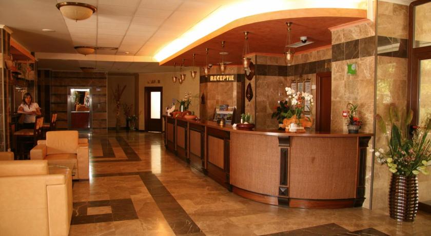 Imagine Hotel Saturn