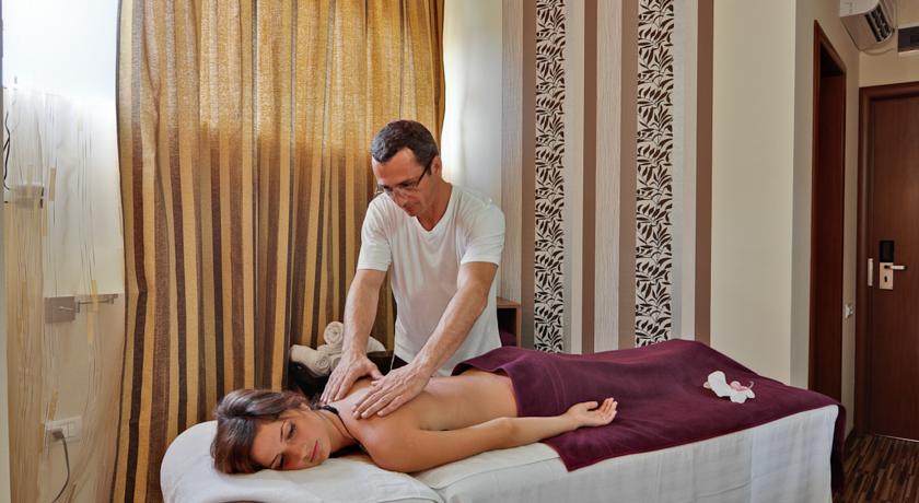 Imagine Hotel Saturn