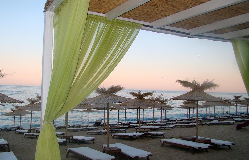 Imagine Hotel Azalia