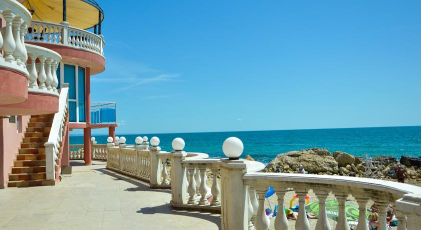 Imagine Hotel Sirius Beach