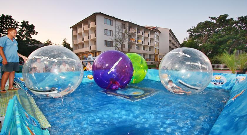 Imagine Hotel Dolphin Marina