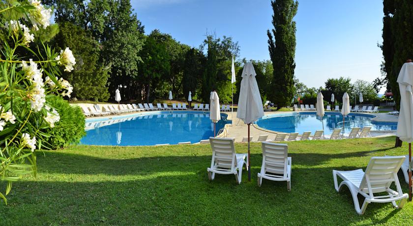 Imagine Hotel Dolphin Marina