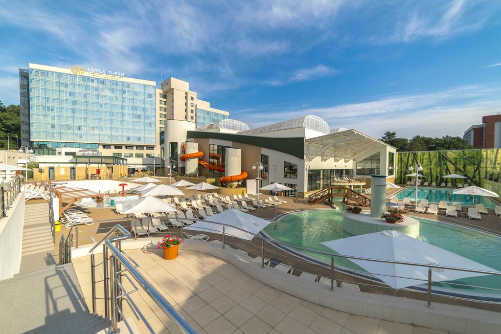 Imagine Hotel Lotus Therm