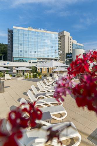 Imagine Hotel Lotus Therm