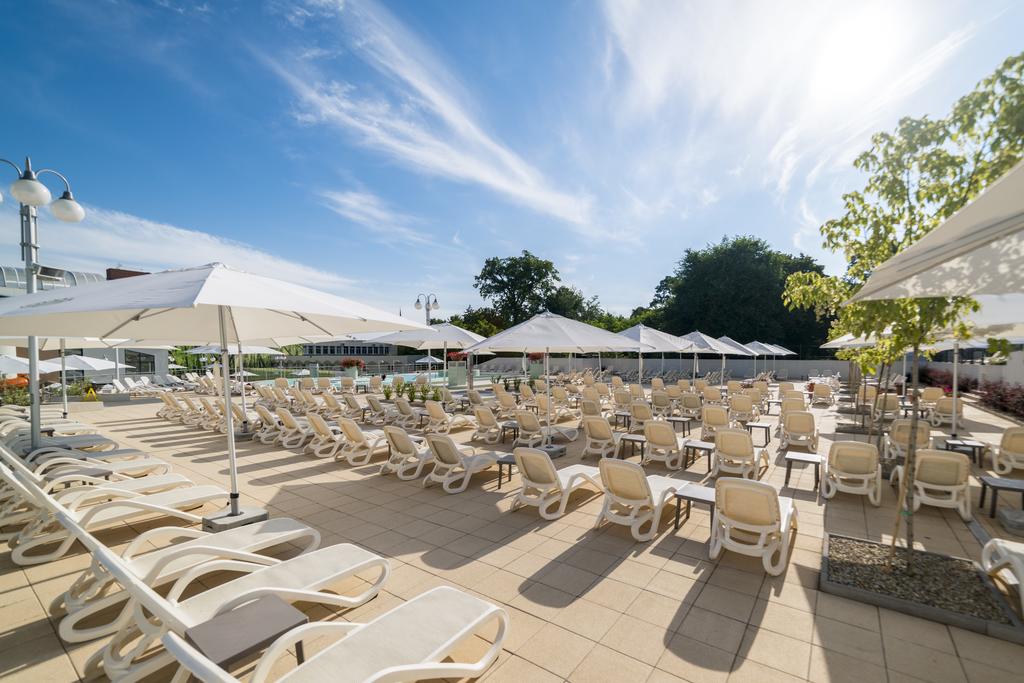 Imagine Hotel Lotus Therm