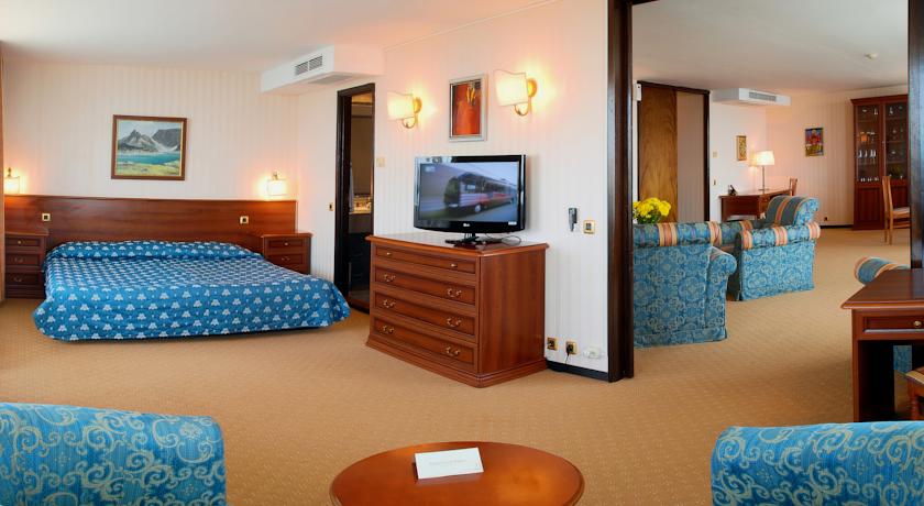 Imagine Hotel Grand Varna