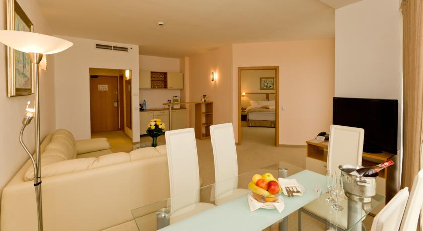 Imagine Hotel Doubletree By Hilton