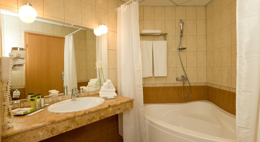 Imagine Hotel Doubletree By Hilton