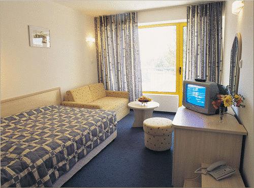 Imagine Hotel Park Continental 2*
