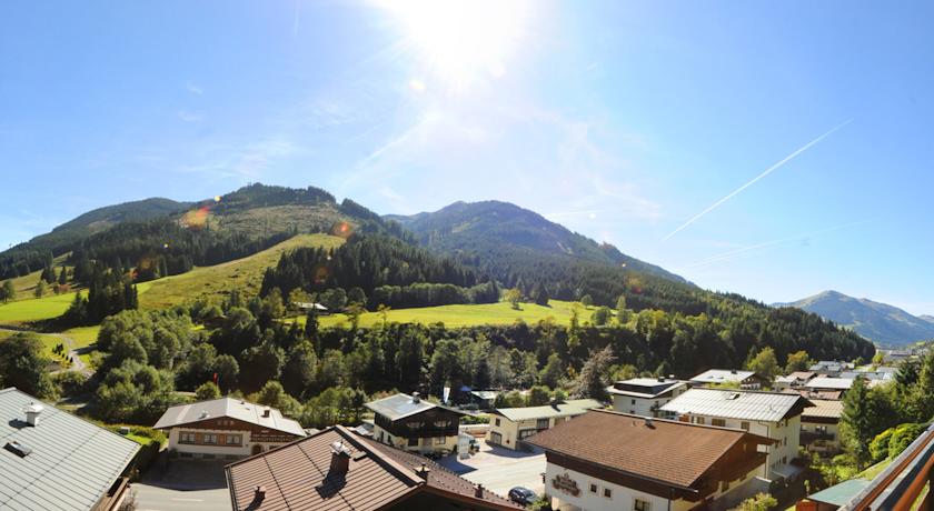 Imagine Hotel Landhaus Panorama - Saalbach-hinterglemm