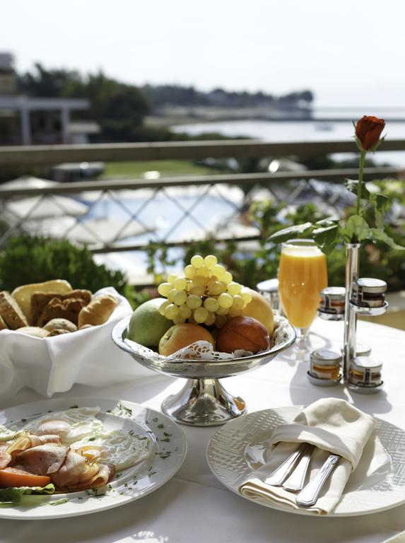 Imagine Hotel Negroponte Resort