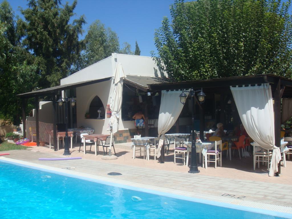 Imagine Hotel Achousa