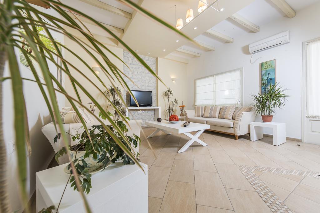 Imagine Hotel Nissos Thira