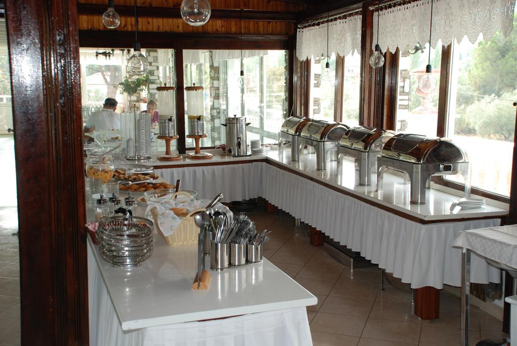 Imagine Hotel Diaporos