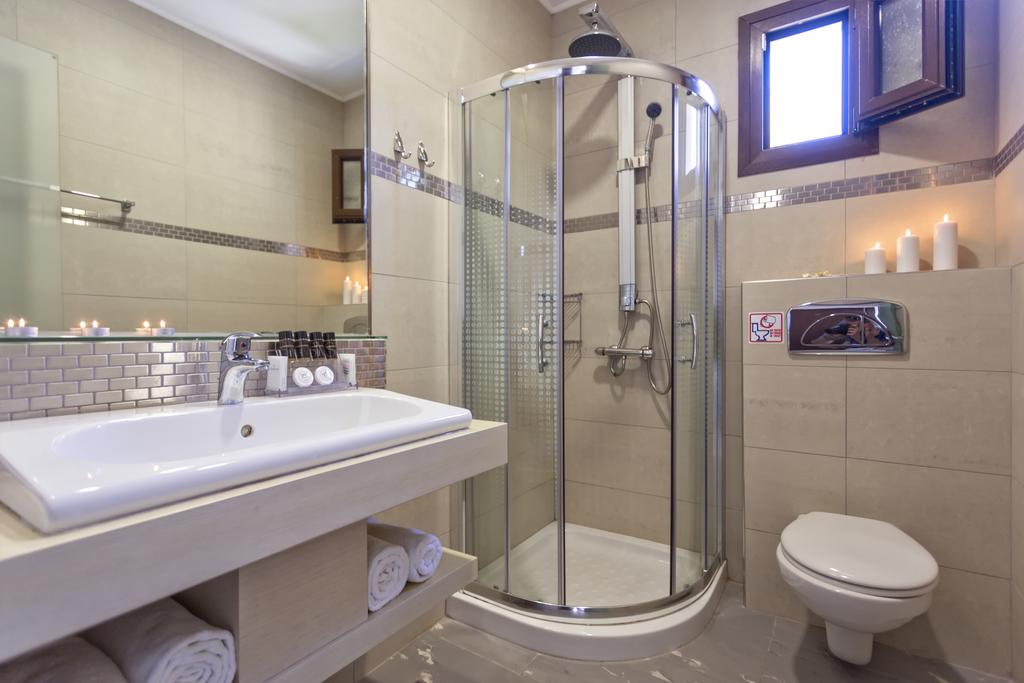 Imagine Hotel Lagomandra Beach