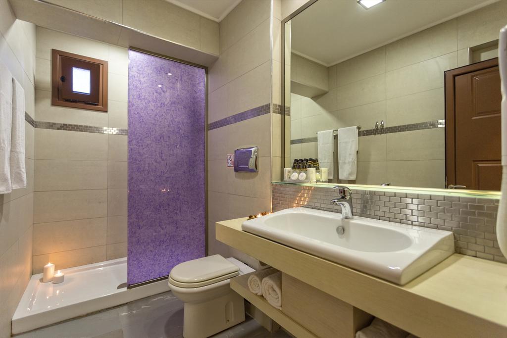 Imagine Hotel Lagomandra Beach