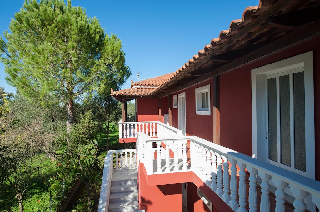 Imagine Hotel No Name Apartments