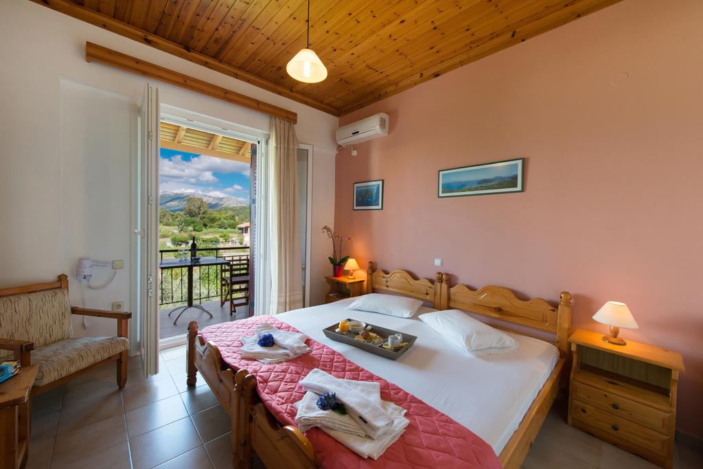 Imagine Hotel Christina Studios