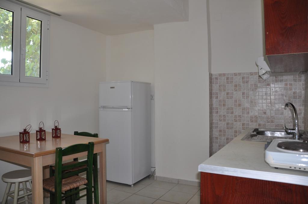 Imagine Hotel Ionian Paradise Studios