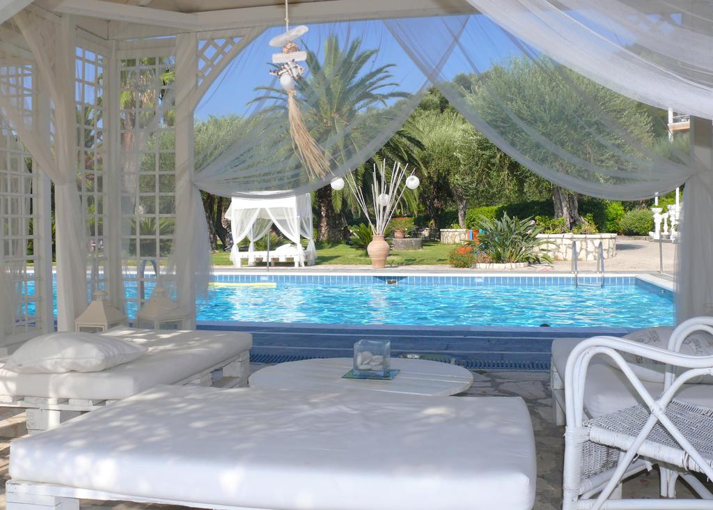 Imagine Hotel Nefeli