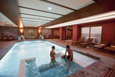 Imagine Hotel Crystal Deluxe Resort & Spa