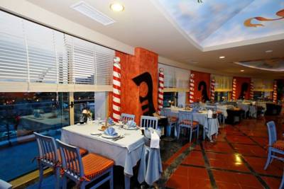 Imagine Hotel Royal Wings