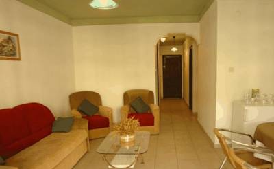 Imagine Hotel May Garden Club