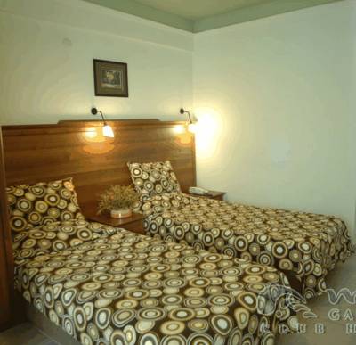 Imagine Hotel May Garden Club