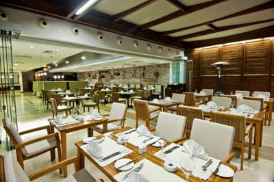 Imagine Hotel Ramada Plaza
