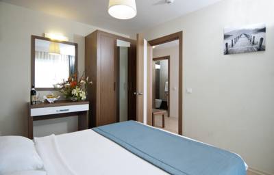 Imagine Hotel Supreme