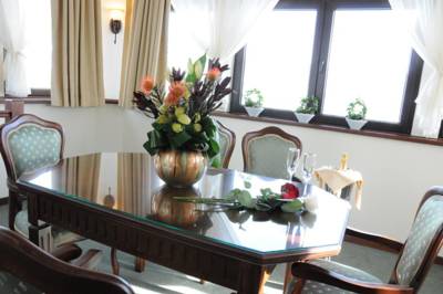 Imagine Hotel Foisorul Cu Flori