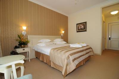 Imagine Hotel Foisorul Cu Flori