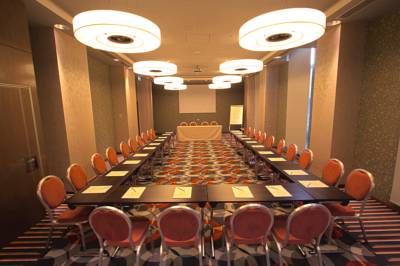 Imagine Hotelul Golden Tulip Ana Dome