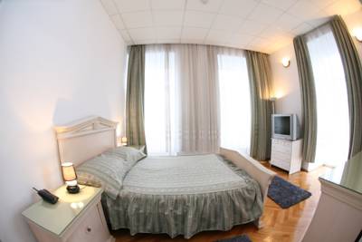 Imagine Hotel Melody Central