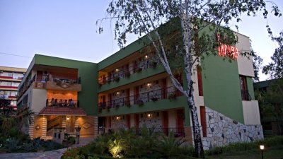 Imagine Hotel Iris Nalba Mimoza