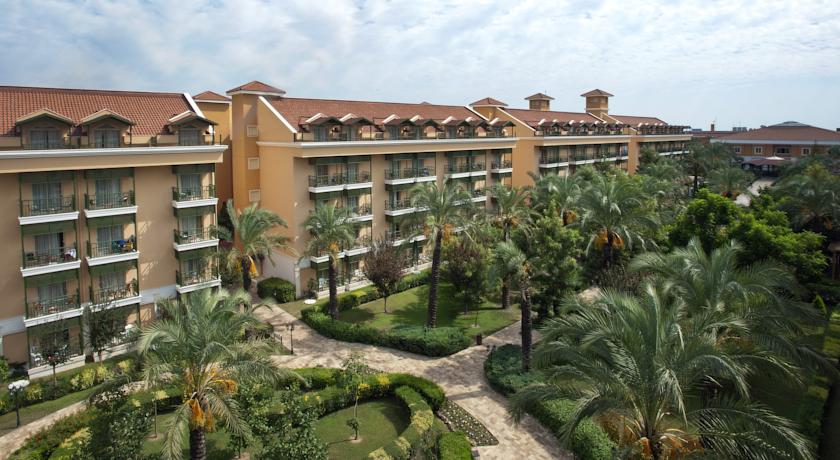 Imagine Hotel Crystal Paraiso Verde Resort