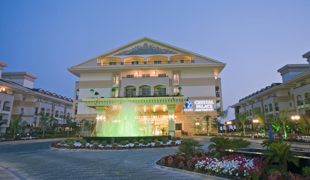 Imagine Hotel Crystal Palace Luxury Resort & Spa