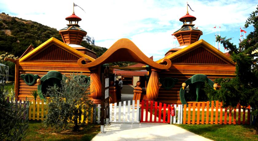 Imagine Hotel Aqua Fantasy Resort