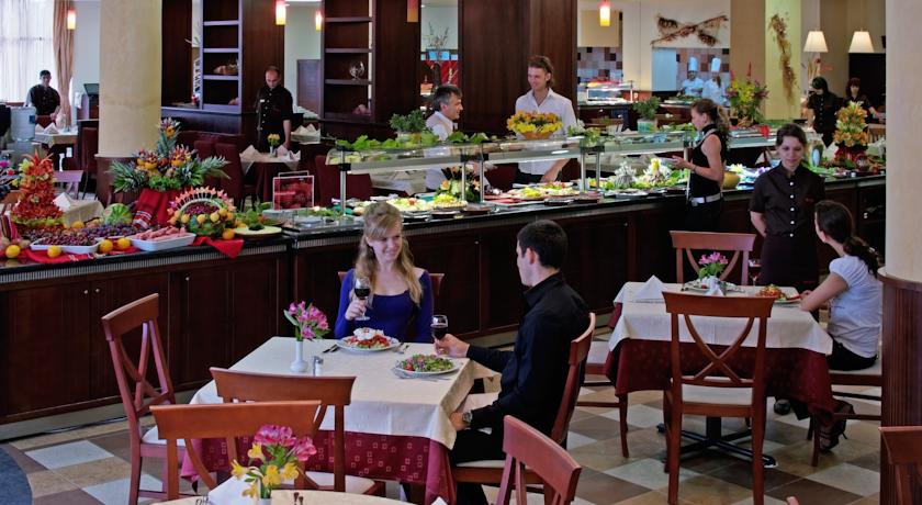 Imagine Hotel Sol Nessebar Palace