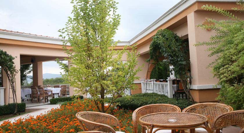 Imagine Hotel Holiday Village
