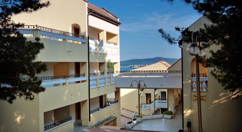 Imagine Hotel Holiday Village