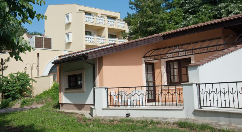 Imagine Hotel Holiday Village