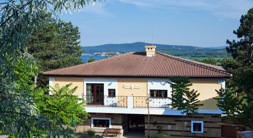 Imagine Hotel Holiday Village
