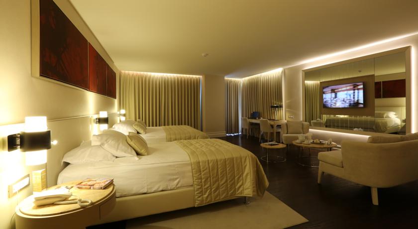 Imagine Hotel Charisma Deluxe